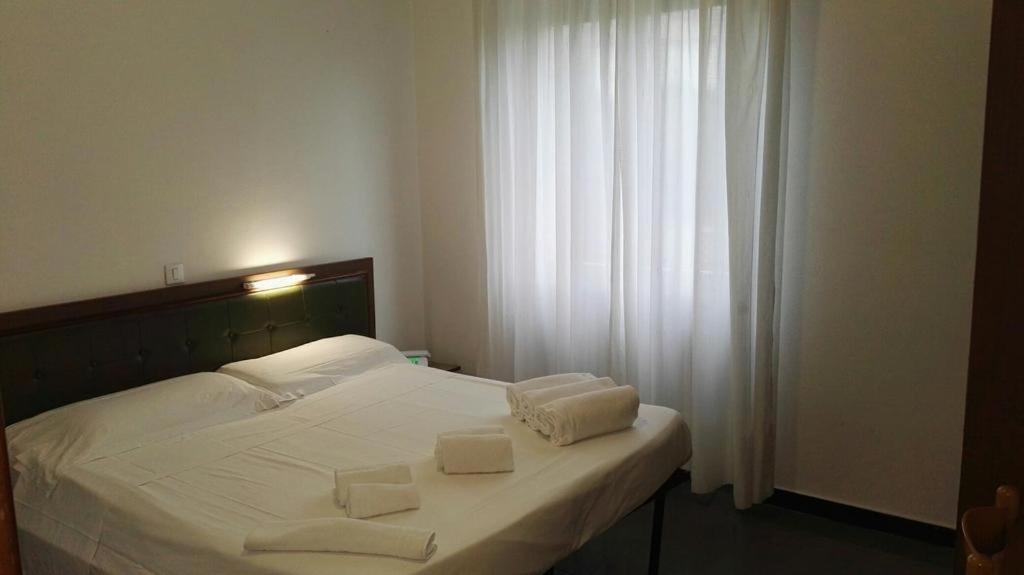 Residence Riviera Mare Pietra Ligure Eksteriør billede